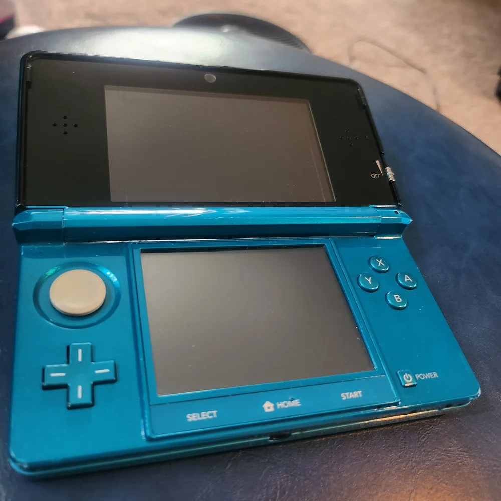 Nintendo 3DS Vibrant Blue Handheld Console
